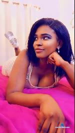 xpeaches21x Camsoda livecam show performer room profile