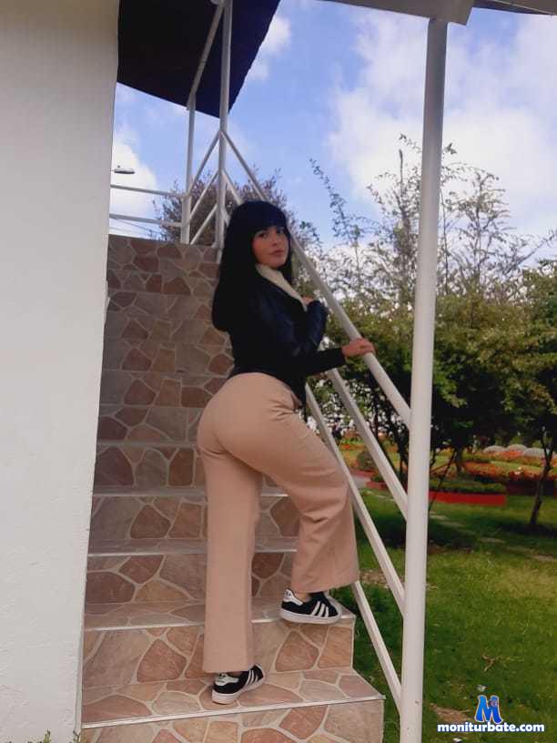 isa-jones Camsoda performer 