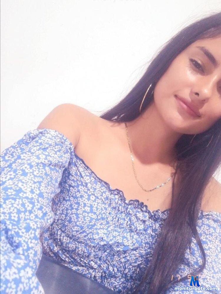 zoeee22 camsoda livecam performer profile