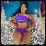 dani-gomez Camsoda livecam show performer room profile
