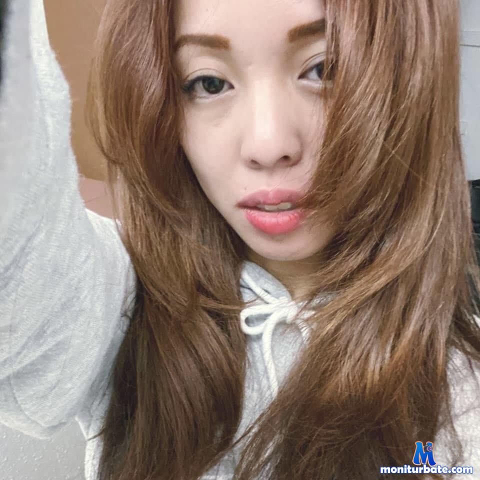 lindsyzee camsoda livecam performer profile