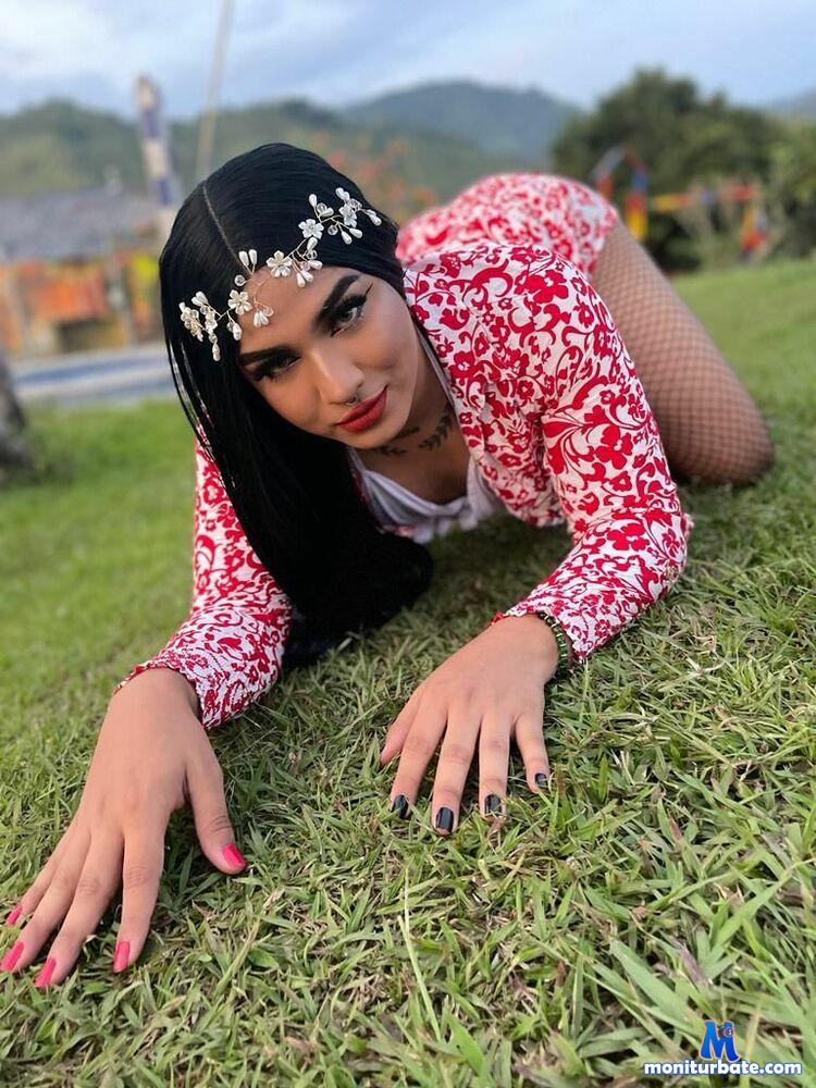 emperatriz-sexx camsoda livecam performer profile