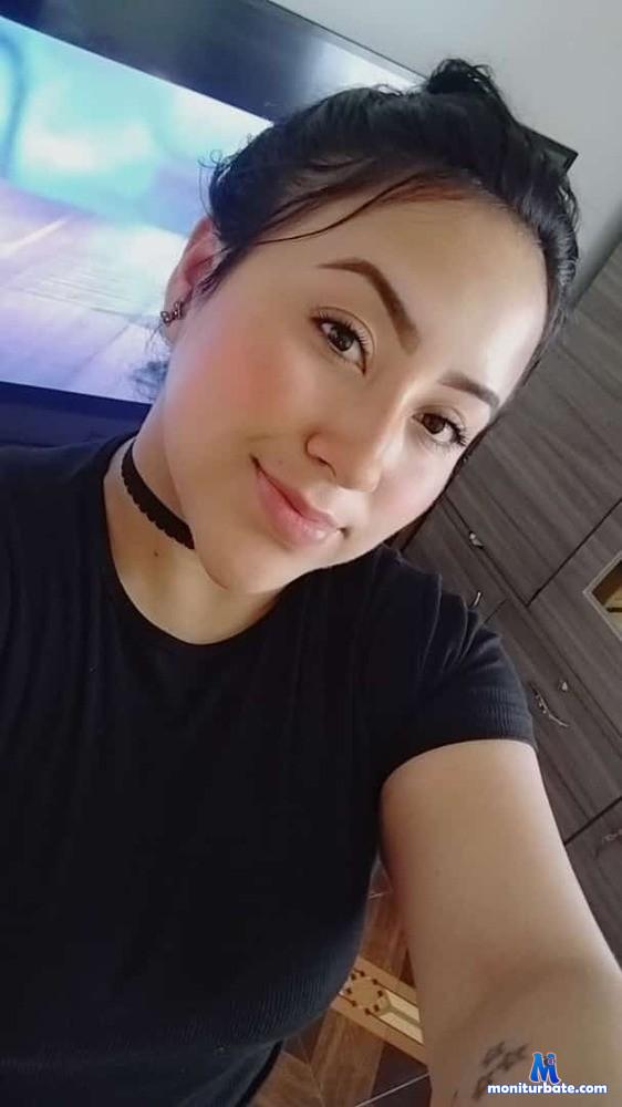 alicurvy camsoda livecam performer profile