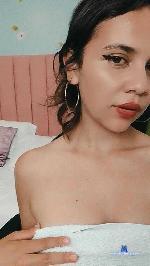 ithaisa061 Camsoda livecam show performer room profile