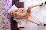 iamapril Camsoda livecam show performer room profile
