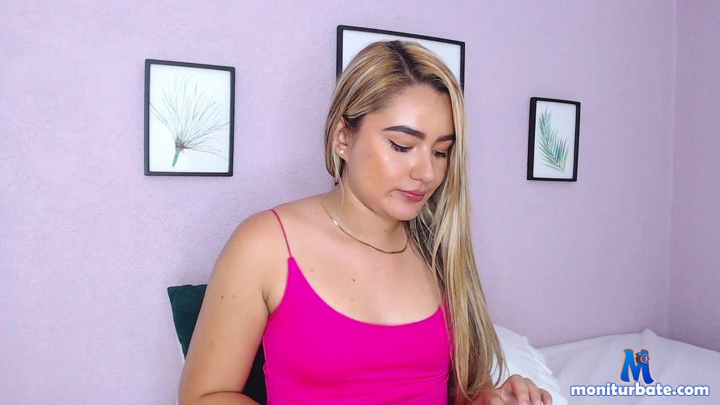maylin-colling camsoda livecam performer profile