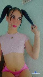 mia-thompson-1 Camsoda livecam show performer room profile