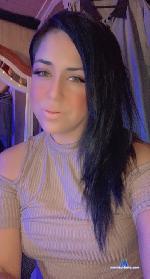 riricmarie Camsoda livecam show performer room profile