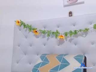 little-dreams camsoda livecam performer profile