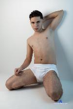 henry-bass Camsoda livecam show performer room profile