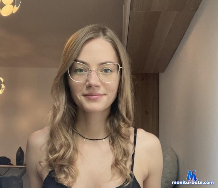 susiecutebunny Camsoda performer 
