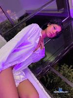 karly1 Camsoda livecam show performer room profile