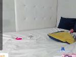 lau-hael Camsoda livecam show performer room profile