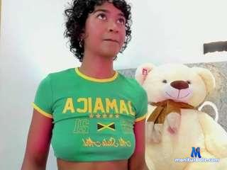 julieta-cooper camsoda livecam performer profile