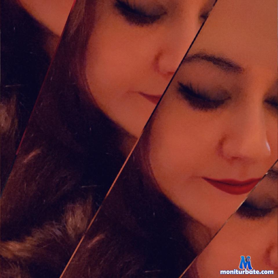 wafflefluffer camsoda livecam performer profile