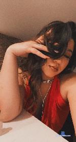 ariarose Camsoda livecam show performer room profile