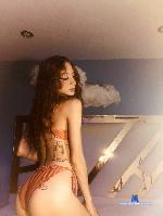 hello-sara Camsoda livecam show performer room profile