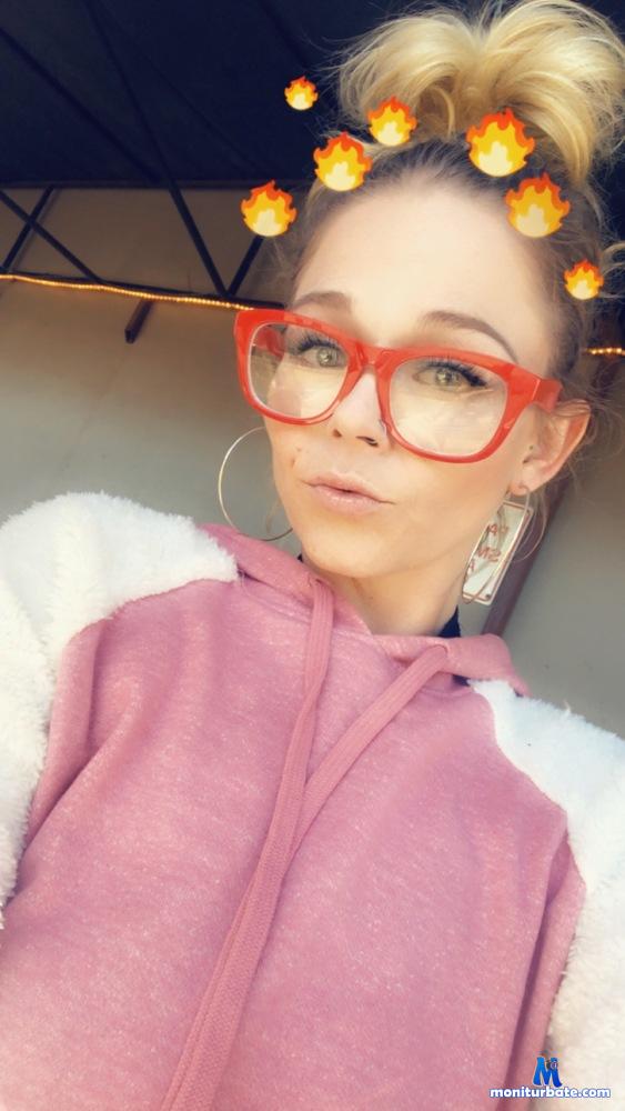 kinkyheather69 camsoda livecam performer profile