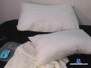 coraline-milf camsoda livecam performer profile