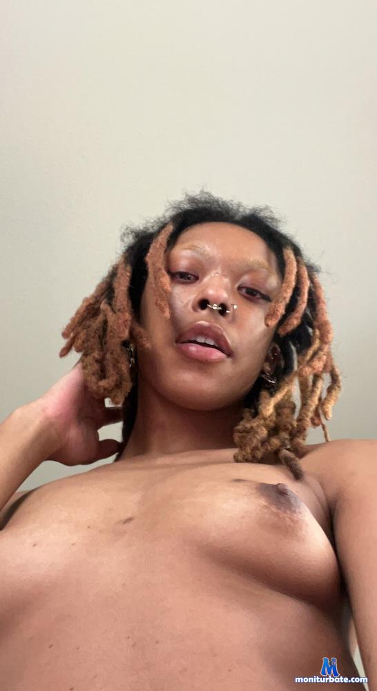 qweensiren Camsoda performer 
