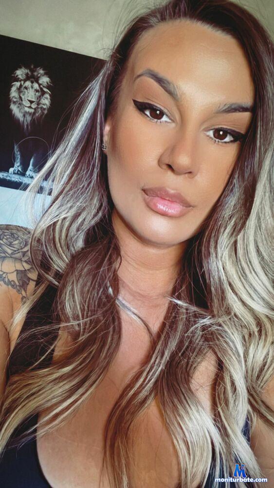 aellys camsoda livecam performer profile