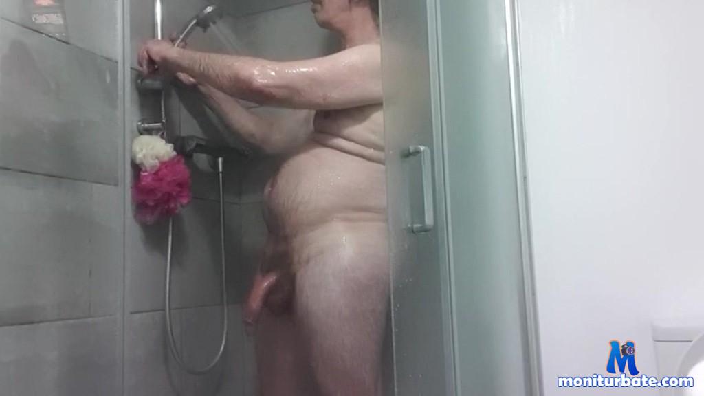youruntheshow Camsoda performer masturbation amateur public outdoor voyeur