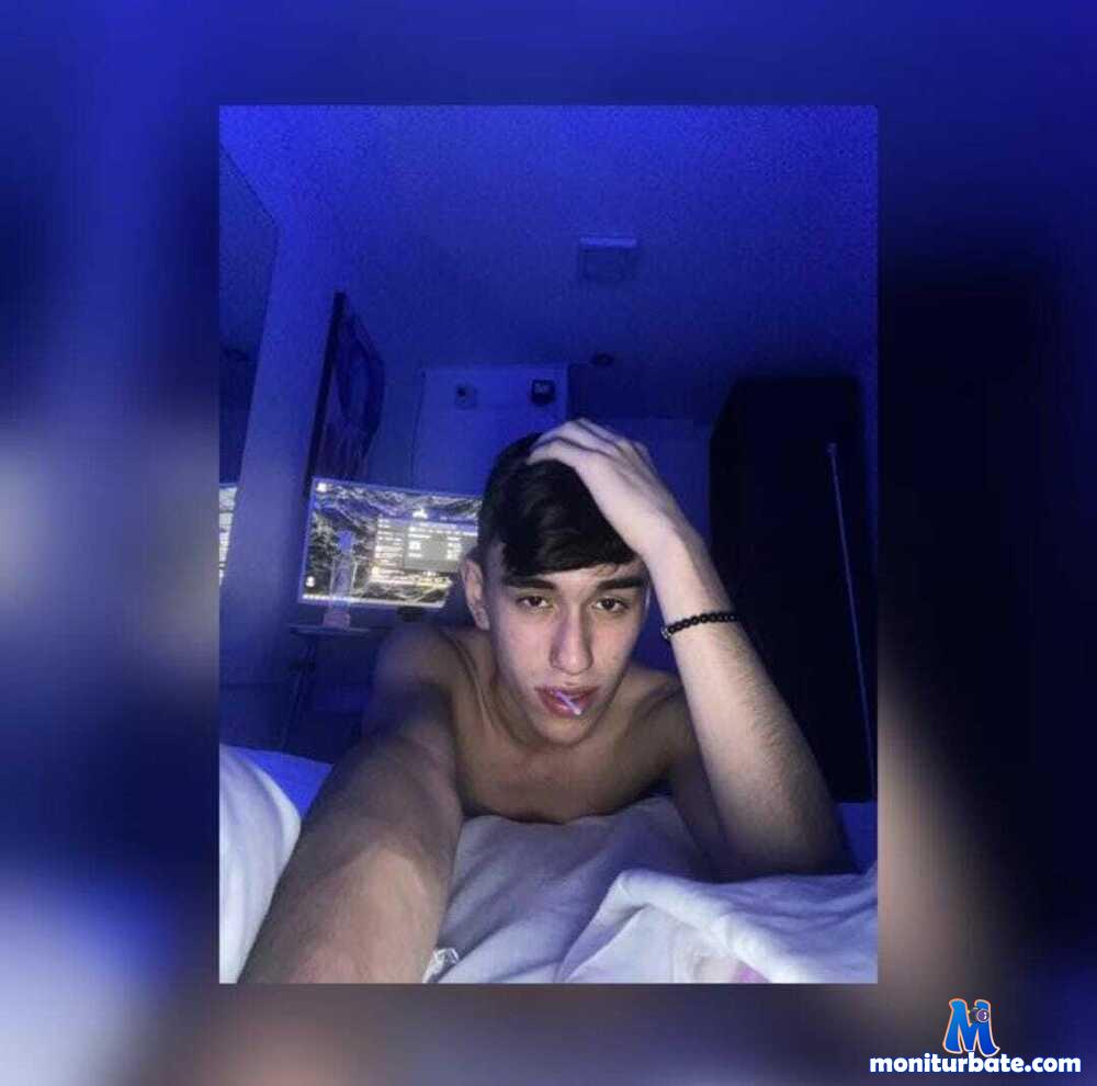 archieblossom camsoda livecam performer profile