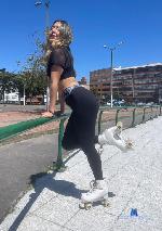 colombianacute Camsoda livecam show performer room profile