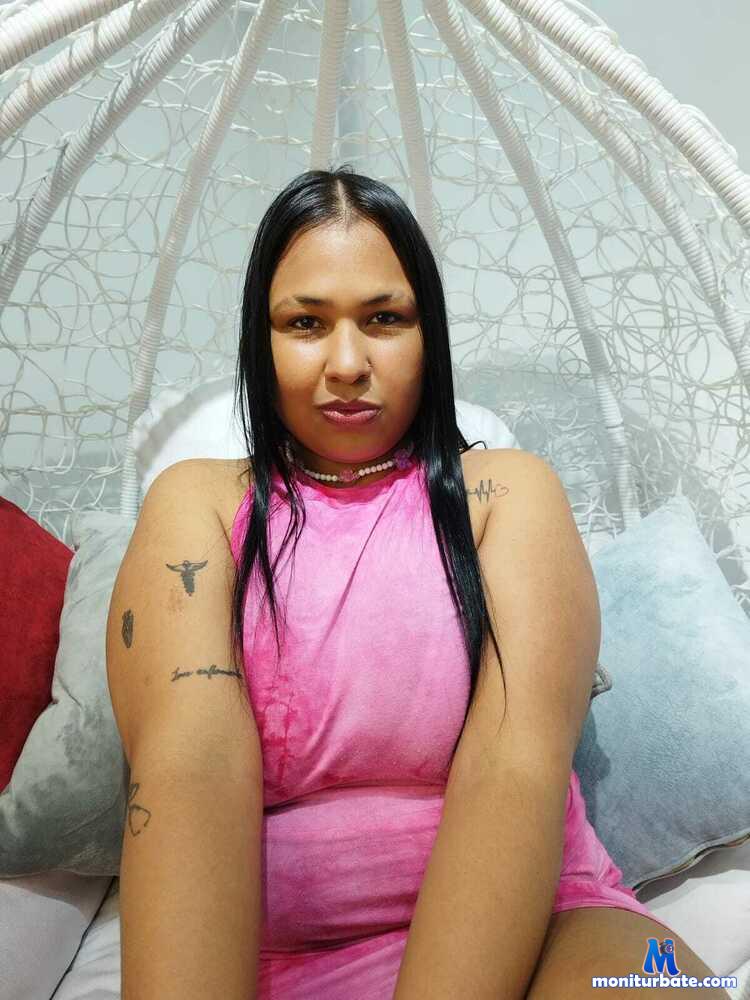 nassoumi-k camsoda livecam performer profile