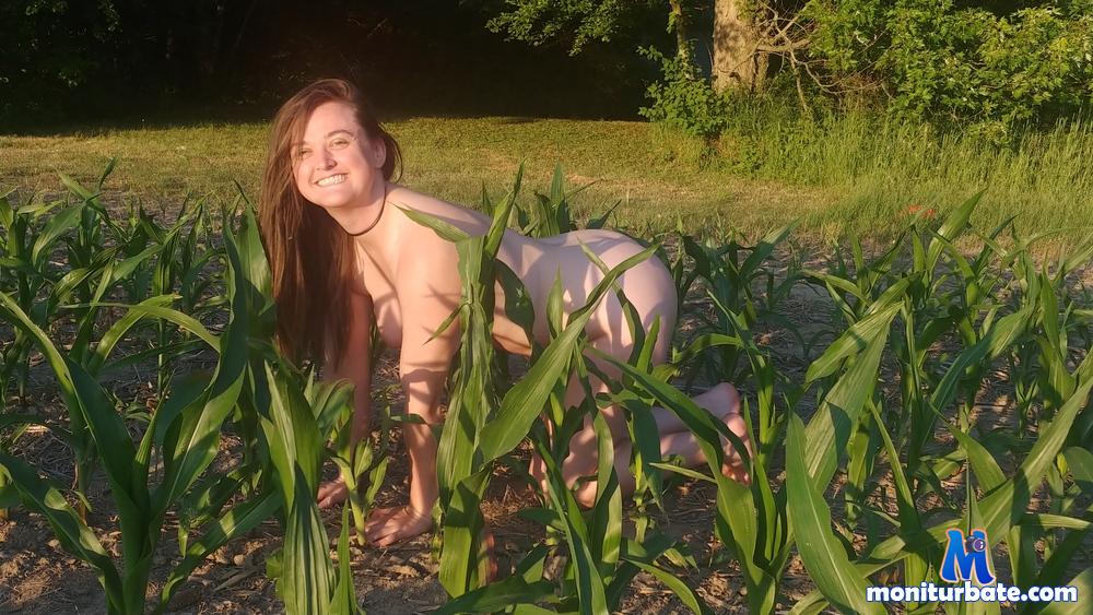 yourslavenextdoor Camsoda performer 