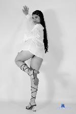 violetta-lond Camsoda livecam show performer room profile