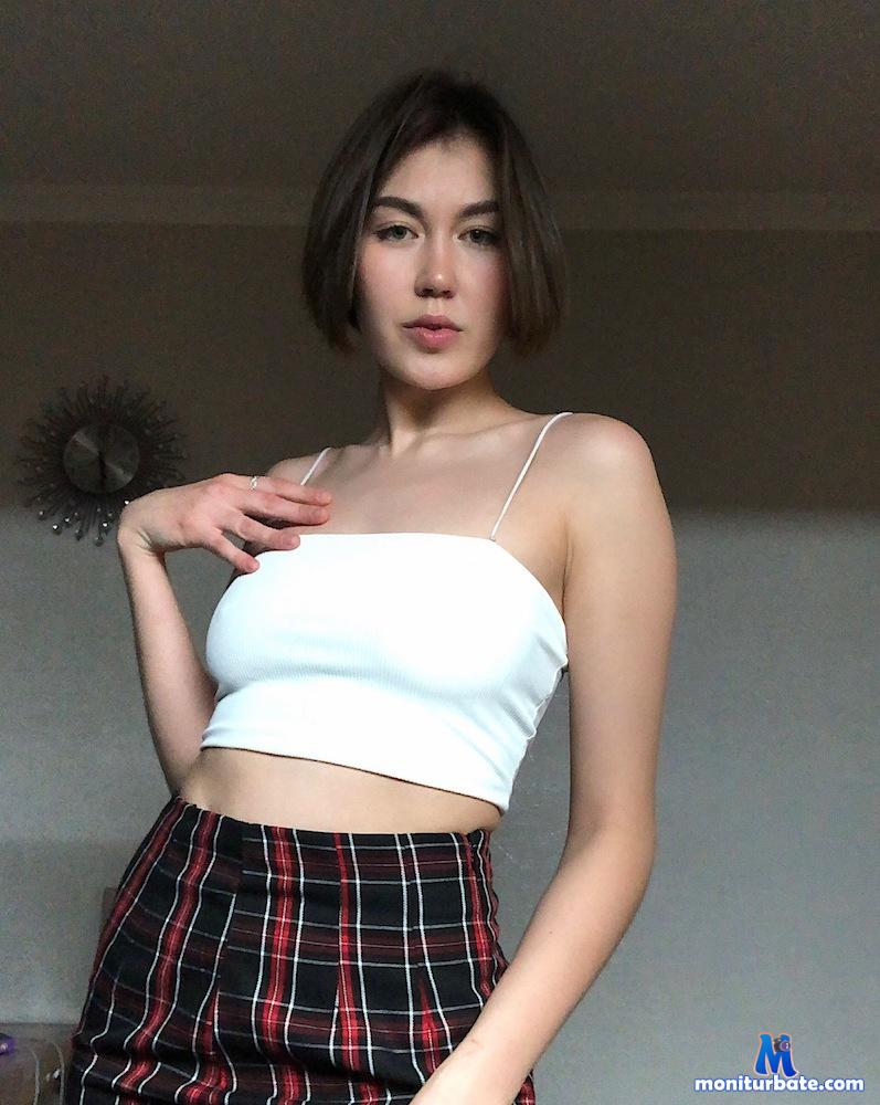 chillinjess Camsoda performer 