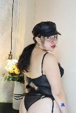 bri-von-dhara Camsoda livecam show performer room profile