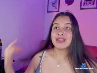 vitoriafer camsoda livecam performer profile