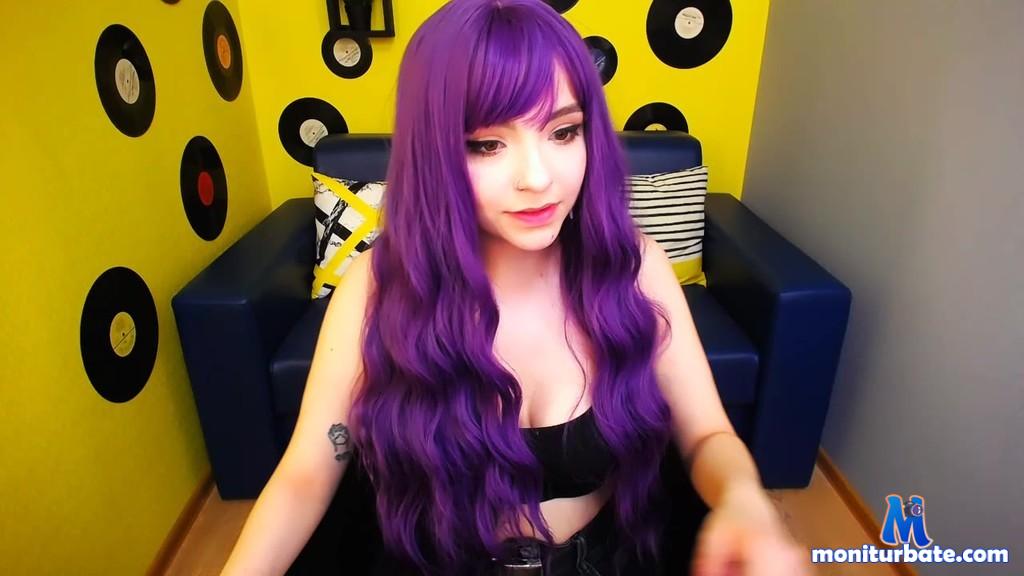 dreamtimy Camsoda performer big-tits brunette feet toys shaved-pussy blowjob masturbation teen