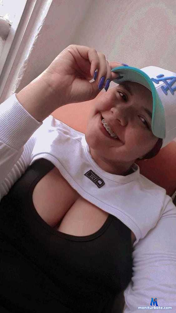 shirleyy27 Camsoda performer 