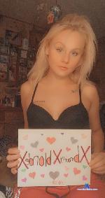 xbrattyxblondex Camsoda livecam show performer room profile