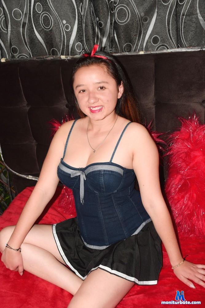 mariana-stephan Camsoda performer 