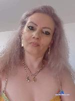 daisyblues Camsoda livecam show performer room profile
