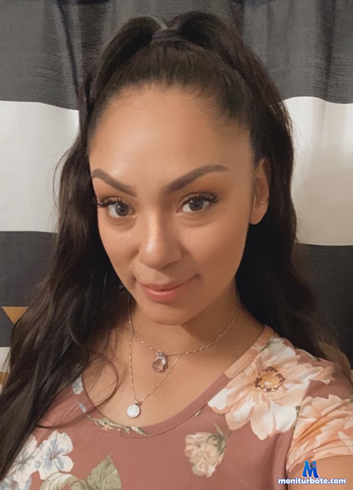 natalie-nunya camsoda livecam performer profile