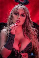svetlanaroy Camsoda livecam show performer room profile