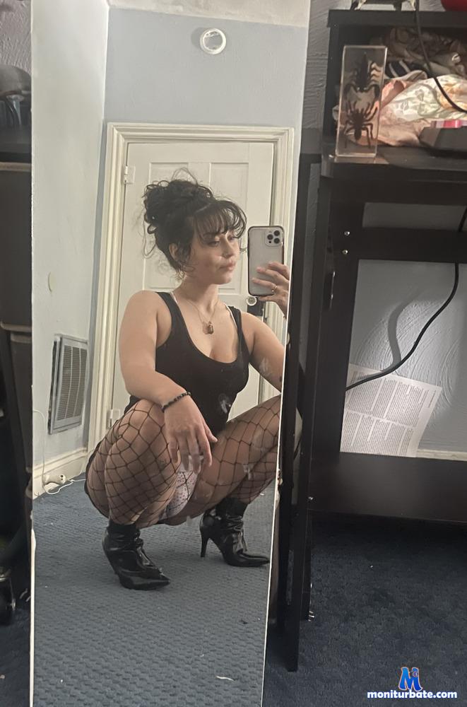 cinnamonsoto camsoda livecam performer profile