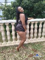 juicyhips Camsoda livecam show performer room profile