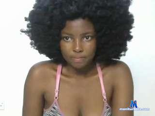 hot-raiza camsoda livecam performer profile