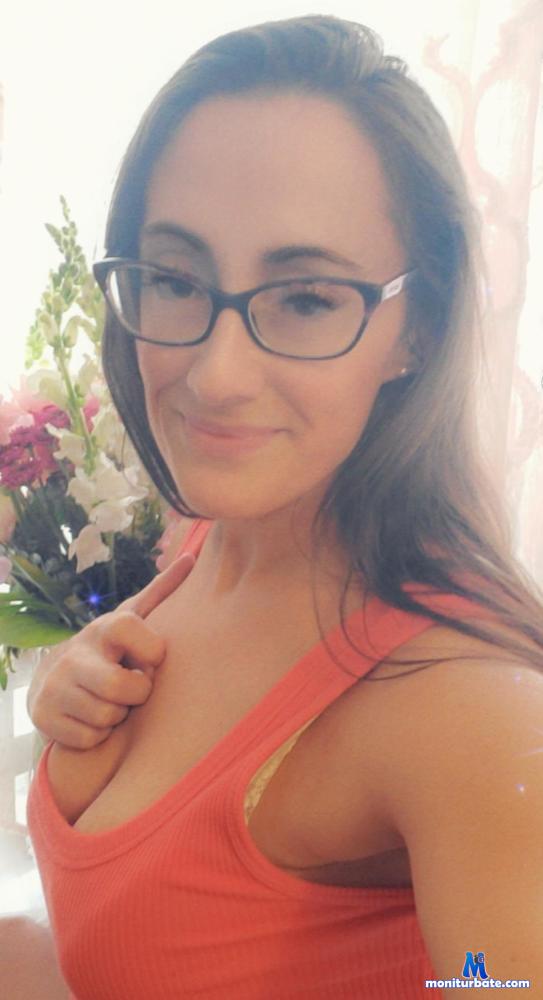 voyeurcam-veccasalt-01 camsoda livecam performer profile