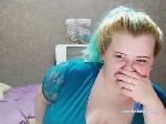melina-top Camsoda livecam show performer room profile