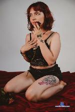selenaac Camsoda livecam show performer room profile