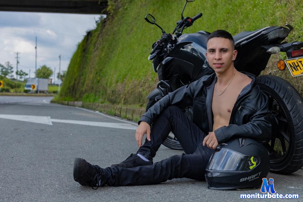 cristiandevis Camsoda performer 