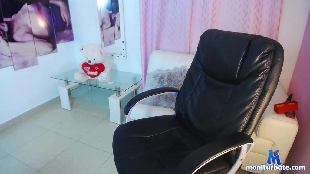 caroline-sugar Camsoda performer latina feet shaved-pussy lovense anal dildo masturbation teen squirting ohmibod