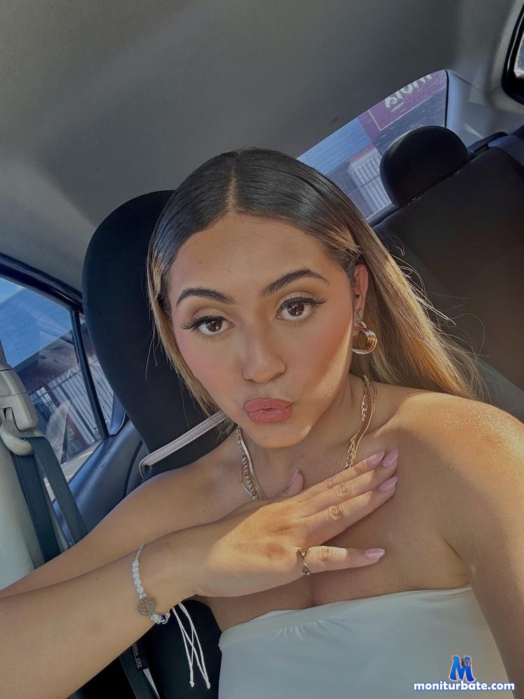 mamibrii camsoda livecam performer profile